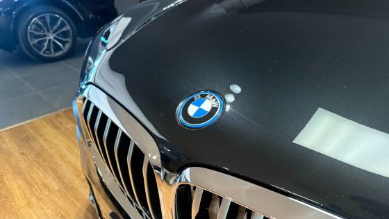 BMW X5 3.0 I6 TURBO HÍBRIDO XDRIVE45E M SPORT AUTOMÁTICO — foto 17
