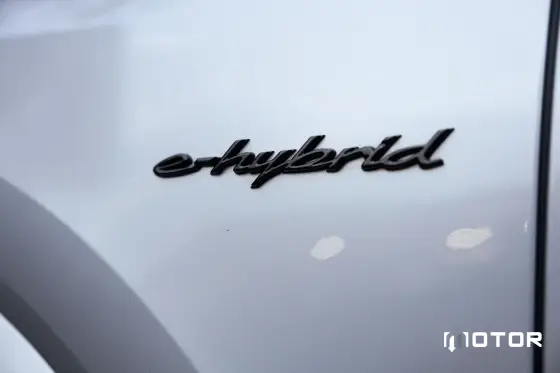 PORSCHE CAYENNE 3.0 V6 E-HYBRID COUPÉ AWD TIPTRONIC S — foto 5