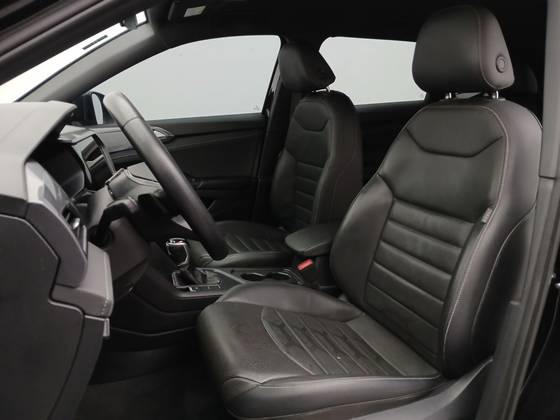 VOLKSWAGEN TAOS 1.4 250 TSI TOTAL FLEX HIGHLINE AUTOMÁTICO — foto 16