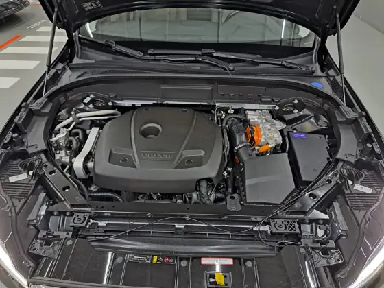 VOLVO XC60 2.0 T8 RECHARGE PLUS AWD GEARTRONIC — foto 14