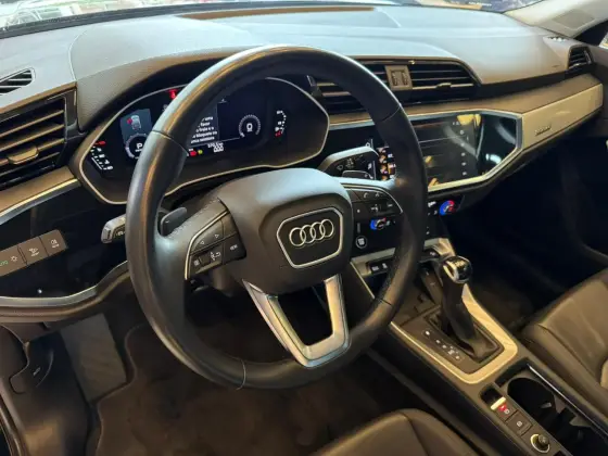 AUDI Q3 2.0 40 TFSI GASOLINA PERFORMANCE QUATTRO TIPTRONIC — foto 8