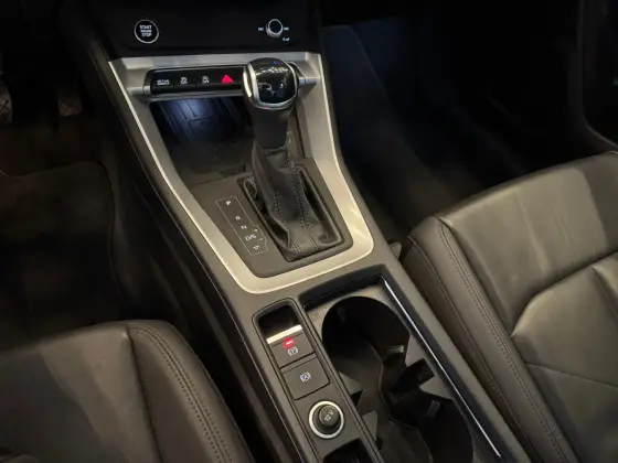 AUDI Q3 2.0 40 TFSI GASOLINA PERFORMANCE QUATTRO TIPTRONIC — foto 11