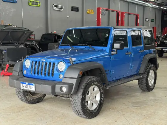 JEEP WRANGLER 3.6 UNLIMITED SPORT 4X4 V6 GASOLINA 4P AUTOMÁTICO JEEP WRANGLER 3.6 UNLIMITED SPORT 4X4 V6 GASOLINA 4P AUTOMÁTICO