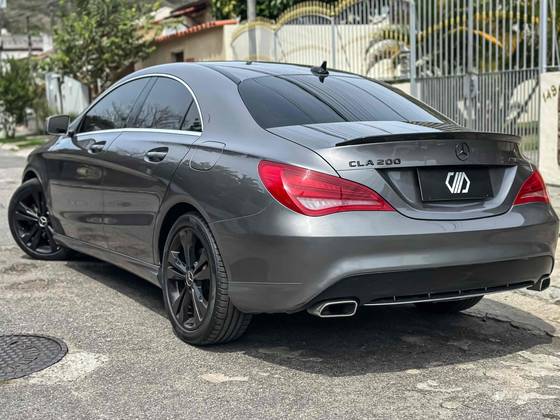 MERCEDES-BENZ CLA 200 1.6 URBAN 16V FLEX 4P AUTOMÁTICO — foto 6