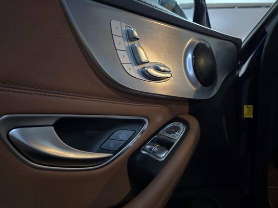 MERCEDES-BENZ C 300 2.0 CGI GASOLINA SPORT COUPÉ 9G-TRONIC — foto 4
