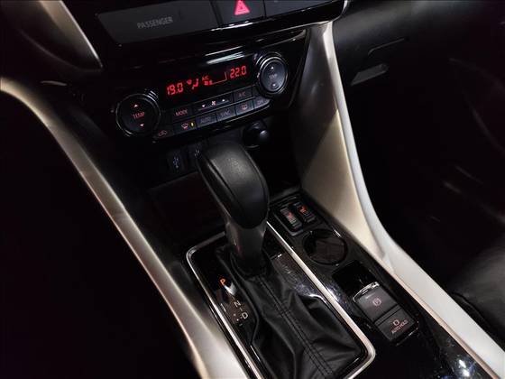 MITSUBISHI ECLIPSE CROSS 1.5 MIVEC TURBO GASOLINA HPE CVT — foto 15