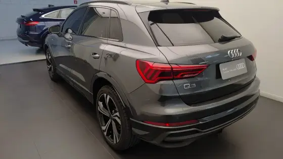AUDI Q3 2.0 40 TFSI GASOLINA PERFORMANCE BLACK QUATTRO TIPTRONIC — foto 8