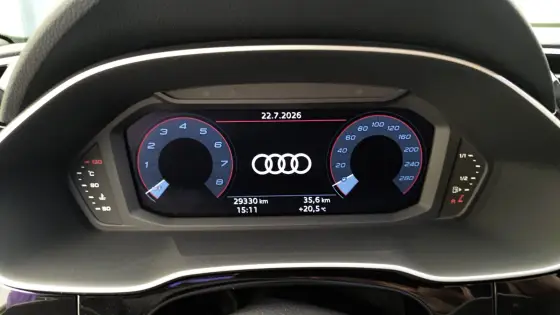 AUDI Q3 2.0 40 TFSI GASOLINA PERFORMANCE BLACK QUATTRO TIPTRONIC — foto 9