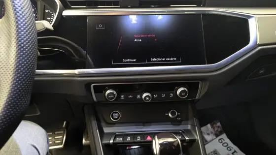 AUDI Q3 2.0 40 TFSI GASOLINA PERFORMANCE BLACK QUATTRO TIPTRONIC — foto 10