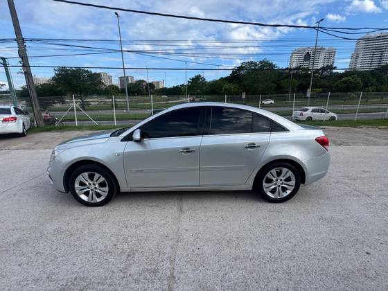 CHEVROLET CRUZE 1.8 LTZ 16V FLEX 4P AUTOMÁTICO — foto 4