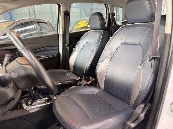 CHEVROLET SPIN 1.8 PREMIER 8V FLEX 4P AUTOMÁTICO — foto 7