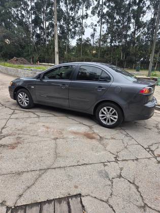 MITSUBISHI LANCER 2.0 HL 16V GASOLINA 4P AUTOMÁTICO — foto 2