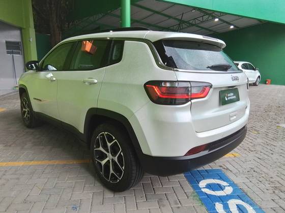 JEEP COMPASS 1.3 T270 TURBO FLEX LONGITUDE AT6 — foto 4