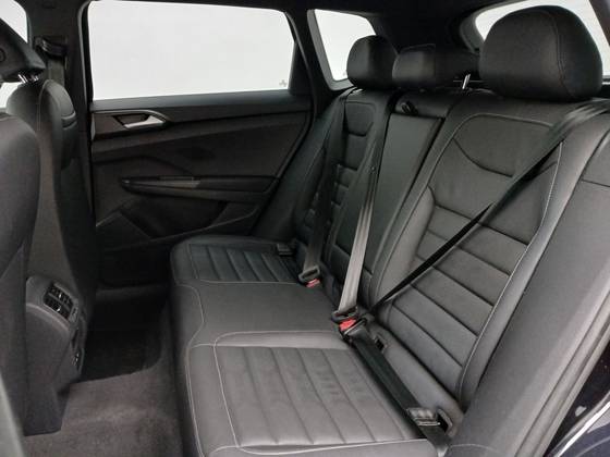 VOLKSWAGEN TAOS 1.4 250 TSI TOTAL FLEX HIGHLINE AUTOMÁTICO — foto 17