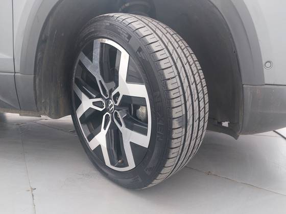 VOLKSWAGEN TAOS 1.4 250 TSI TOTAL FLEX HIGHLINE AUTOMÁTICO — foto 13