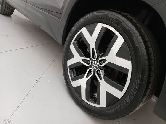 VOLKSWAGEN TAOS 1.4 250 TSI TOTAL FLEX HIGHLINE AUTOMÁTICO — foto 12