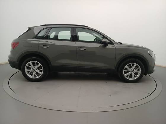 AUDI Q3 2.0 40 TFSI GASOLINA PRESTIGE QUATTRO TIPTRONIC — foto 6