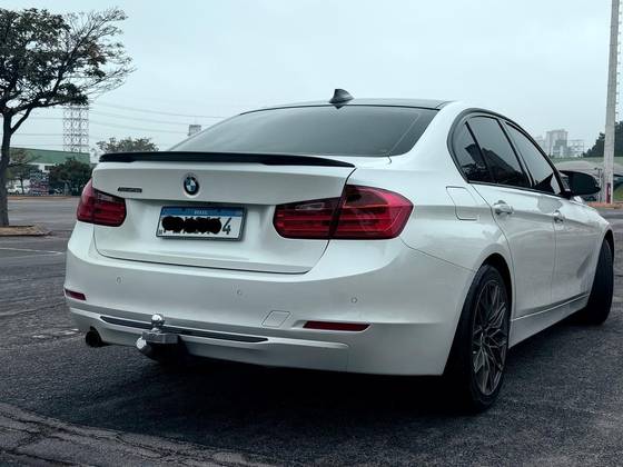 BMW 320i 2.0 GP 16V TURBO ACTIVE FLEX 4P AUTOMÁTICO — foto 2