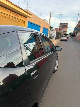 HONDA FIT 1.4 LXL 16V FLEX 4P MANUAL — foto 6