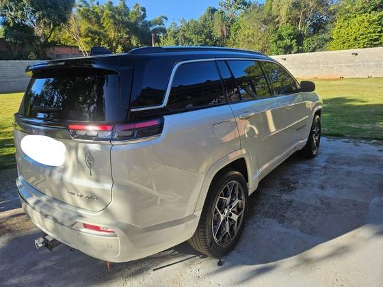 JEEP COMMANDER 1.3 T270 TURBO FLEX OVERLAND AT6 — foto 5