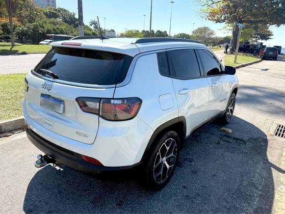 JEEP COMPASS 1.3 T270 TURBO FLEX LONGITUDE AT6 — foto 4