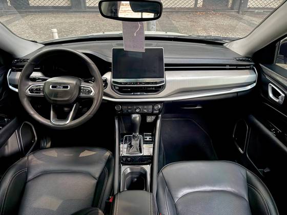 JEEP COMPASS 1.3 T270 TURBO FLEX LONGITUDE AT6 — foto 6