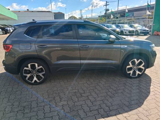 VOLKSWAGEN TAOS 1.4 250 TSI TOTAL FLEX HIGHLINE AUTOMÁTICO — foto 6