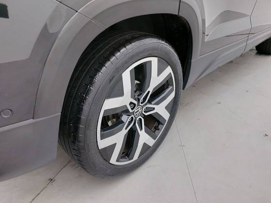 VOLKSWAGEN TAOS 1.4 250 TSI TOTAL FLEX HIGHLINE AUTOMÁTICO — foto 14