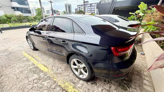 AUDI A3 1.4 TFSI GASOLINA SPORTBACK PRESTIGE PLUS S-TRONIC — foto 4