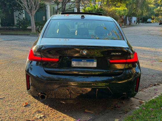 BMW 320i 2.0 16V TURBO FLEX M SPORT AUTOMÁTICO — foto 4