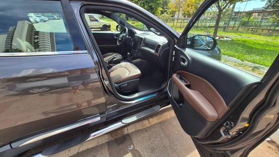 FIAT TORO 2.0 16V TURBO DIESEL RANCH 4WD AT9 — foto 7