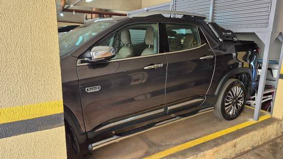 FIAT TORO 2.0 16V TURBO DIESEL RANCH 4WD AT9 — foto 3