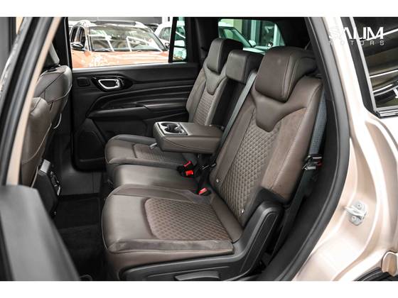 JEEP COMMANDER 2.0 HURRICANE 4 TURBO GASOLINA OVERLAND AT9 — foto 9