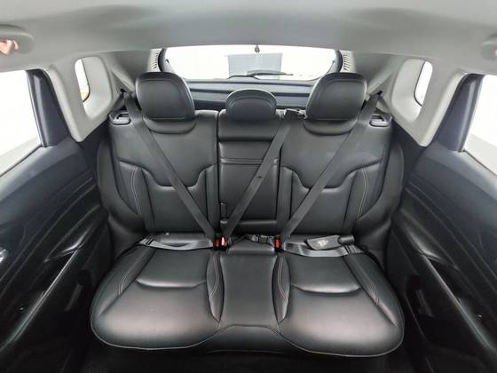 JEEP COMPASS 1.3 T270 TURBO FLEX LONGITUDE AT6 — foto 18