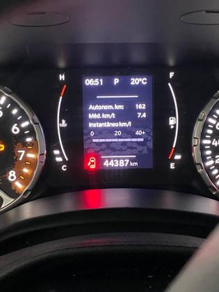 JEEP RENEGADE 1.8 16V FLEX STD 4P AUTOMÁTICO — foto 4