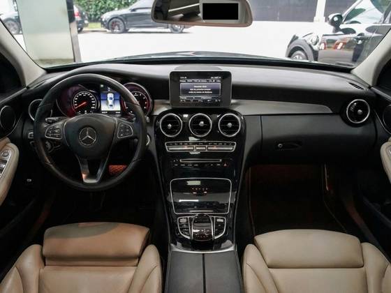 MERCEDES-BENZ C 250 2.0 CGI GASOLINA AVANTGARDE 9G-TRONIC — foto 10