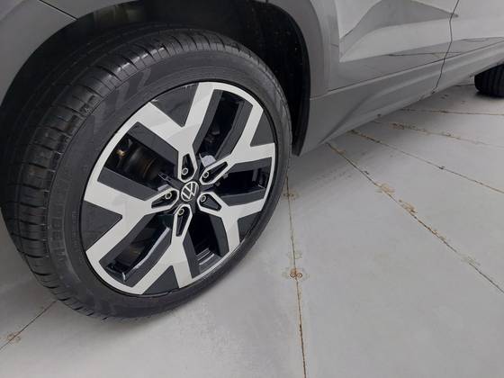 VOLKSWAGEN TAOS 1.4 250 TSI TOTAL FLEX HIGHLINE AUTOMÁTICO — foto 14