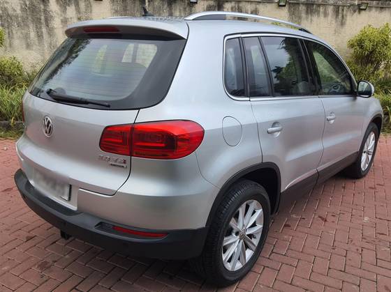 VOLKSWAGEN TIGUAN 2.0 TSI 16V TURBO GASOLINA 4P TIPTRONIC — foto 2