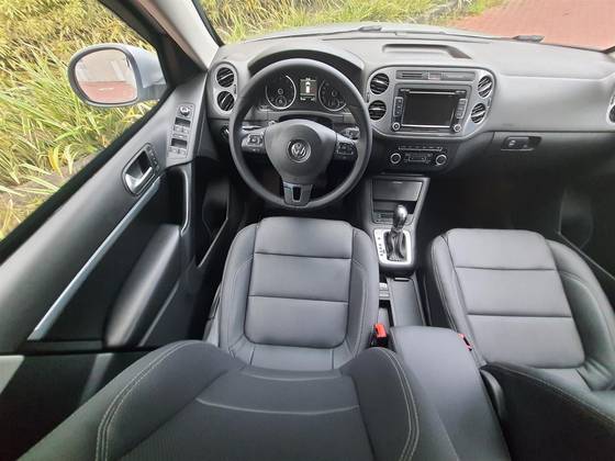VOLKSWAGEN TIGUAN 2.0 TSI 16V TURBO GASOLINA 4P TIPTRONIC — foto 5