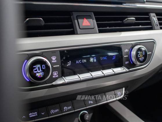 AUDI A5 2.0 TFSI MHEV SPORTBACK S LINE QUATTRO S TRONIC — foto 8