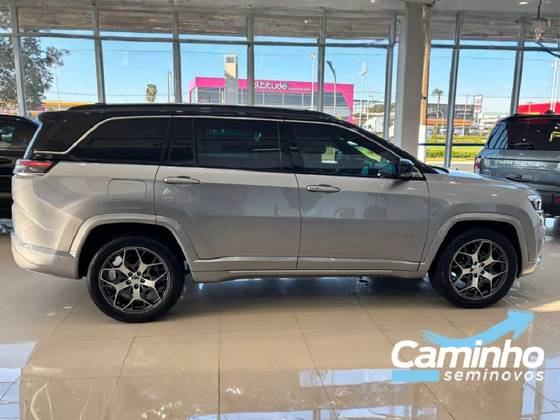 JEEP COMMANDER 1.3 T270 TURBO FLEX OVERLAND AT6 — foto 4