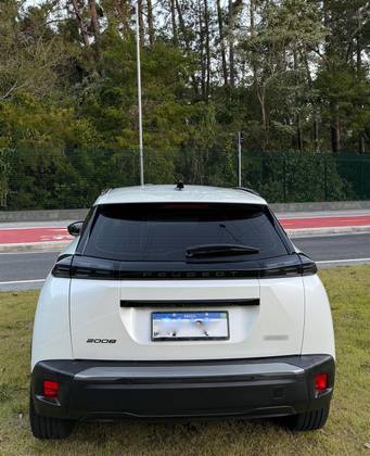 PEUGEOT 2008 1.0 TURBO 200 FLEX ALLURE CVT — foto 5