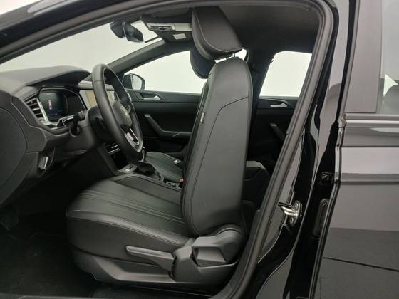 VOLKSWAGEN NIVUS 1.0 200 TSI TOTAL FLEX HIGHLINE AUTOMÁTICO — foto 16