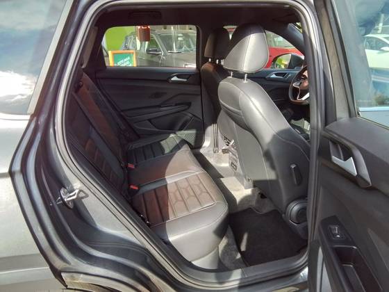 VOLKSWAGEN TAOS 1.4 250 TSI TOTAL FLEX HIGHLINE AUTOMÁTICO — foto 11