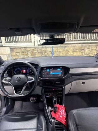 VOLKSWAGEN T-CROSS 1.4 250 TSI TOTAL FLEX HIGHLINE AUTOMÁTICO — foto 2