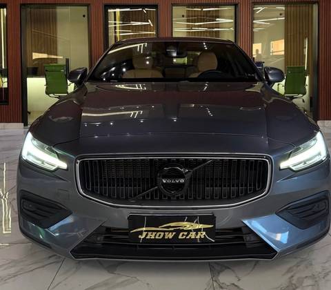 VOLVO S60 2.0 T4 MOMENTUM GASOLINA 4P AUTOMÁTICO — foto 2