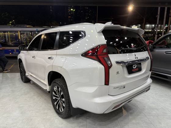 MITSUBISHI PAJERO SPORT 2.4 16V MIVEC TURBO DIESEL HPE-S AWD AUTOMÁTICO — foto 4