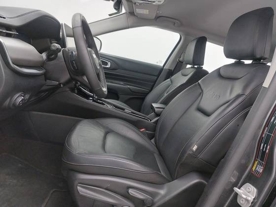 JEEP COMPASS 1.3 T270 TURBO FLEX LONGITUDE AT6 — foto 16