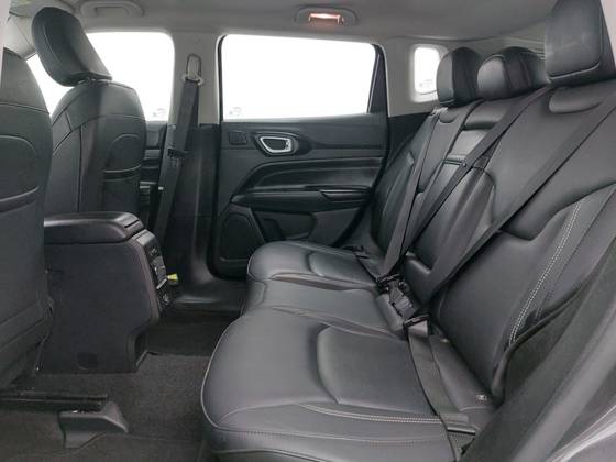 JEEP COMPASS 1.3 T270 TURBO FLEX LONGITUDE AT6 — foto 17