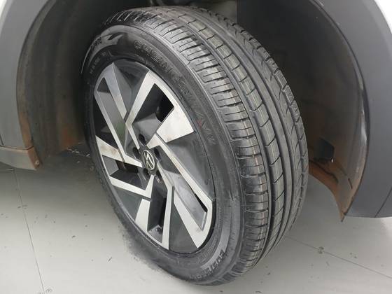 VOLKSWAGEN T-CROSS 1.4 250 TSI TOTAL FLEX HIGHLINE AUTOMÁTICO — foto 13